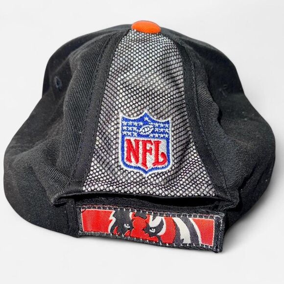 Vintage 90s NFL Cincinnati Bengals Adjustable Hat with Embroidered Tiger Logo - Picture 4 of 8